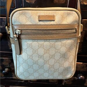 Gucci Cream/Tan Monogram Crossbody Bag